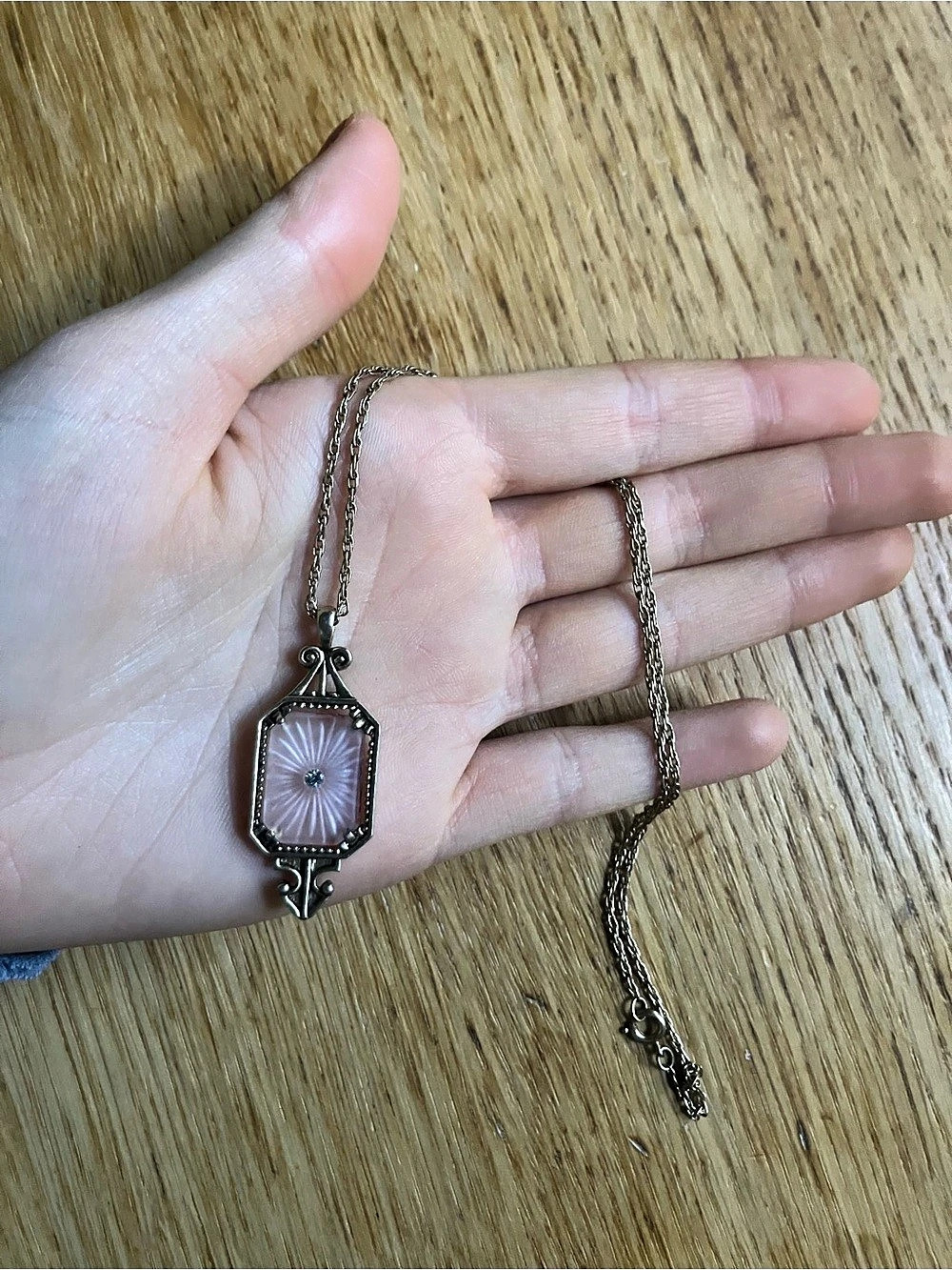Pink Pamphor Glass Pendant Necklace